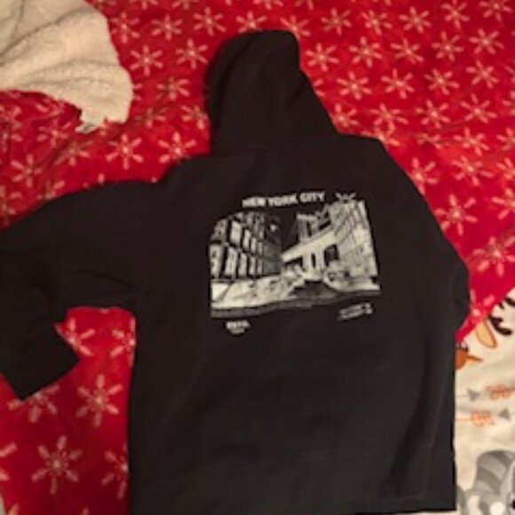 Wild Fable New York City Hoodie - Picture 2 of 3